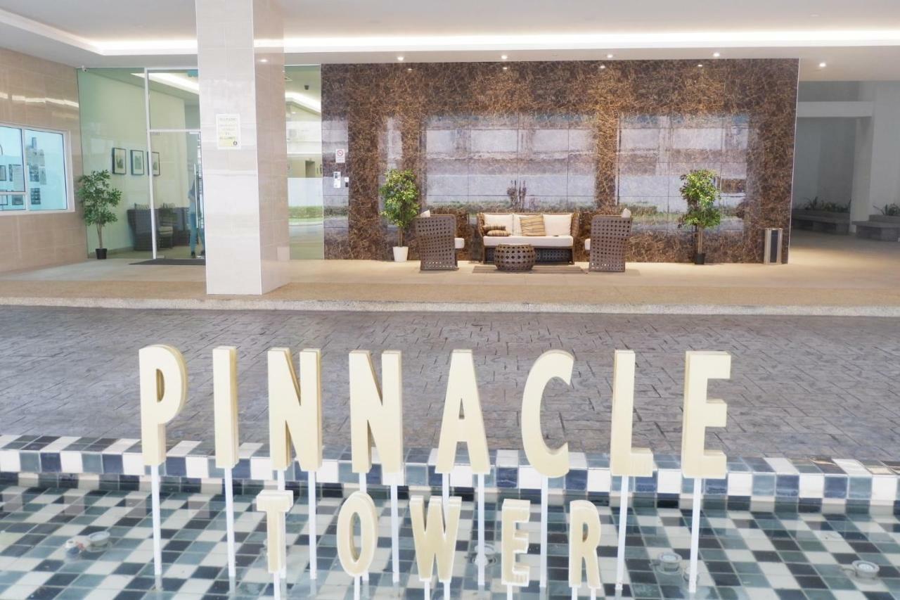The Pinnacle Tower Johor Bahru Eksteriør billede