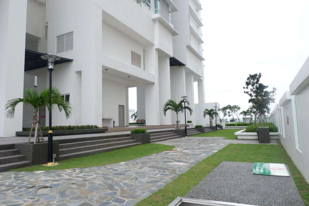 The Pinnacle Tower Johor Bahru Eksteriør billede